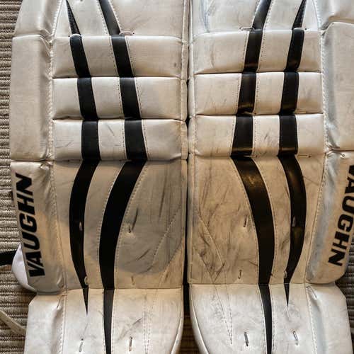 24" Velocity V7 Goalie Leg Pads Junior