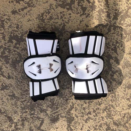 Large Under Armour Arm Pads