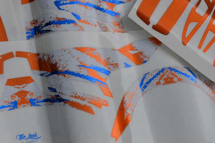 LE Jazz Cup 'Summer Flow' Helmet Wrap (Cascade R)