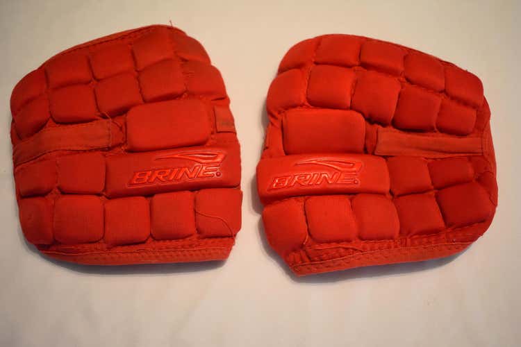 Brine Lopro Elbow Pads - Red - Medium