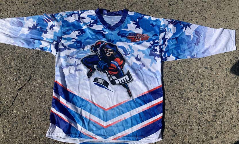 BRAND NEW  State Wars Jersey (XL)