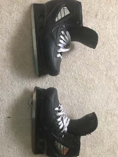 True 1-piece Hockey Goalie Skates Senior Size 10