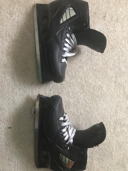 True 1-piece Hockey Goalie Skates Senior Size 10