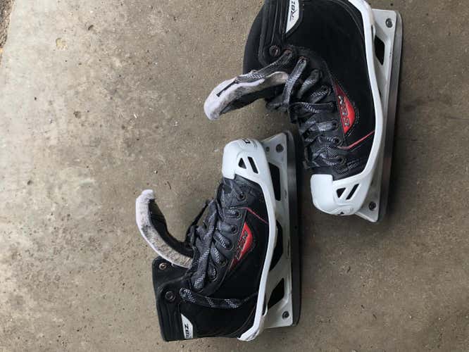 CCM RBZ Hockey Goalie Skates Senior Size 6.5 (Size 8 shoe)