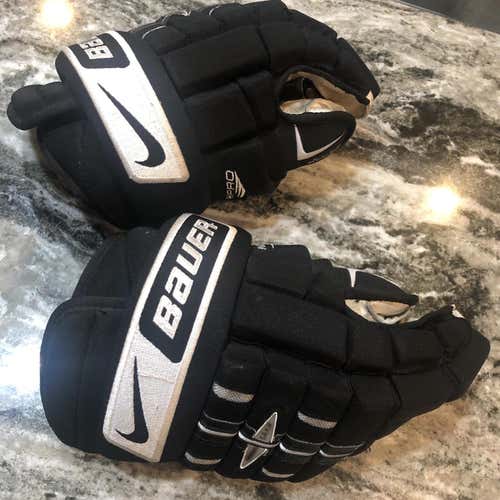 RARE - Nike-Bauer 4-roll gloves 14” Black