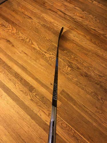 Nexus 1N Hockey Stick Lefty Mid Intermediate