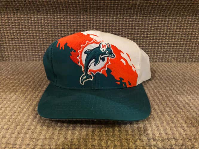 RETRO Logo 7 Miami Dolphins Splash Snapback