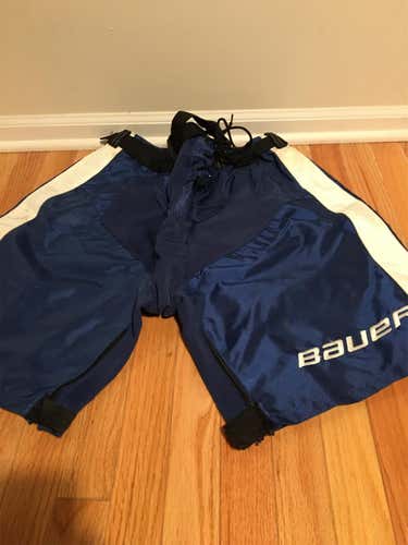 Toronto Maple Leafs Medium Bauer Pant Shell Senior Pro Stock