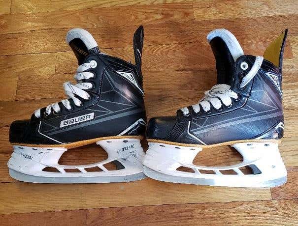 Bauer Supreme 160 Hockey Skates Junior Size 3