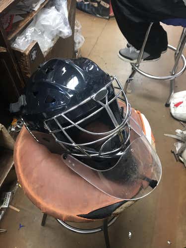 Itech Profile Goalie Mask Senior Medium W Cat eye And Dangler