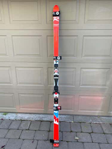 15 Women's 2018 SG Skis