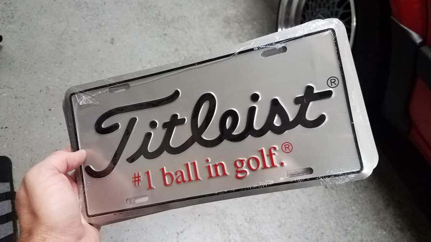 New Titleist Metal License Plate 4 pack