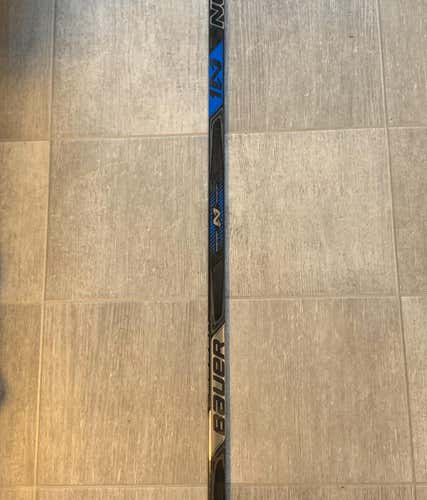 New Nexus 1N Hockey Stick Righty Toe Intermediate
