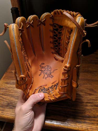 NWOT Horween Rawlings PRO205-4HT Heart of the Hide Baseball Glove