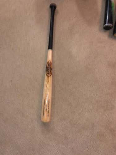 New Legacy Louisville Slugger