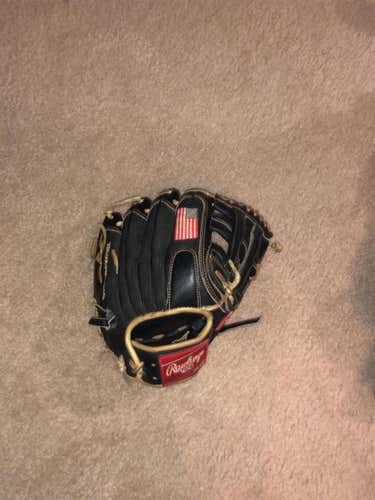 Rawlings Baseball Glove