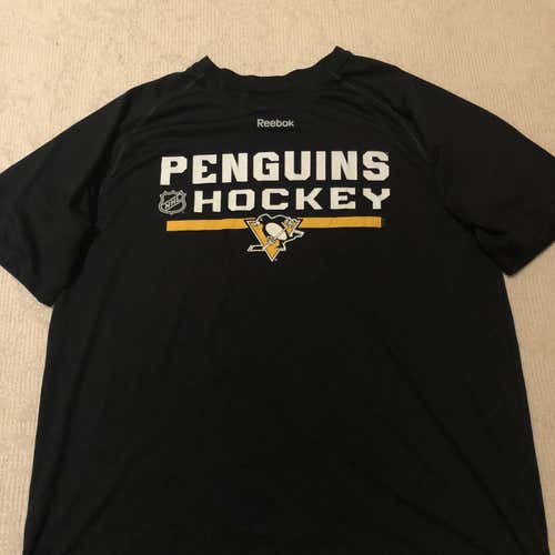 Penguins Team Issued Locker Room Performance Shirt Large