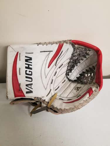 Vaughn Goalie Glove V5 7990 Pro Spec