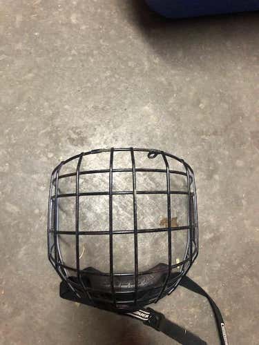 Small Bauer RBE III Cages, Visors & Shields Junior