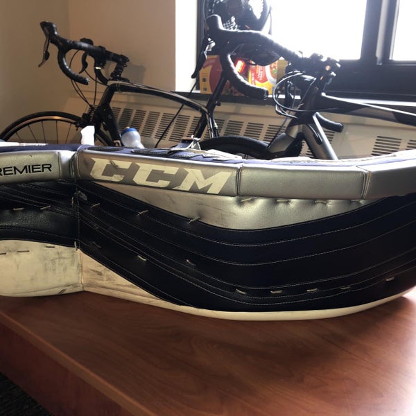 34" Premier Pro Goalie Leg Pads NCAA Return