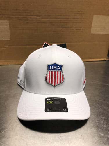 New One Size Fits All Nike Hat