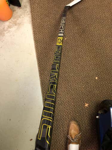 New Supreme 2S Pro Hockey Stick Righty Toe Senior