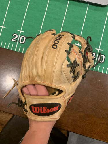A2000 1786 Baseball Glove Adult