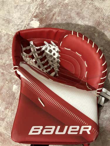 New Bauer 2S Pro Sr Glove Regular