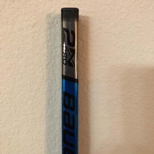 New Nexus 2N Pro Hockey Stick Righty Mid Senior