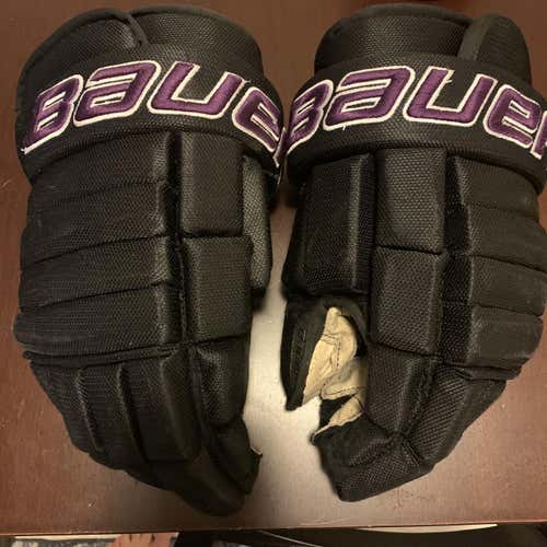 Bauer Gloves Senior Pro Stock