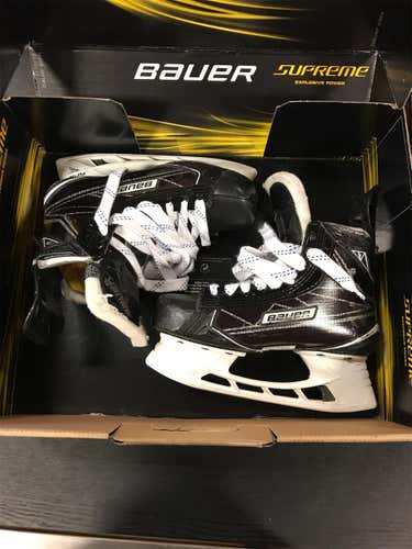 Lightly Used Bauer Supreme 1s Hockey Skates Junior  Size 4.5 Need Steel