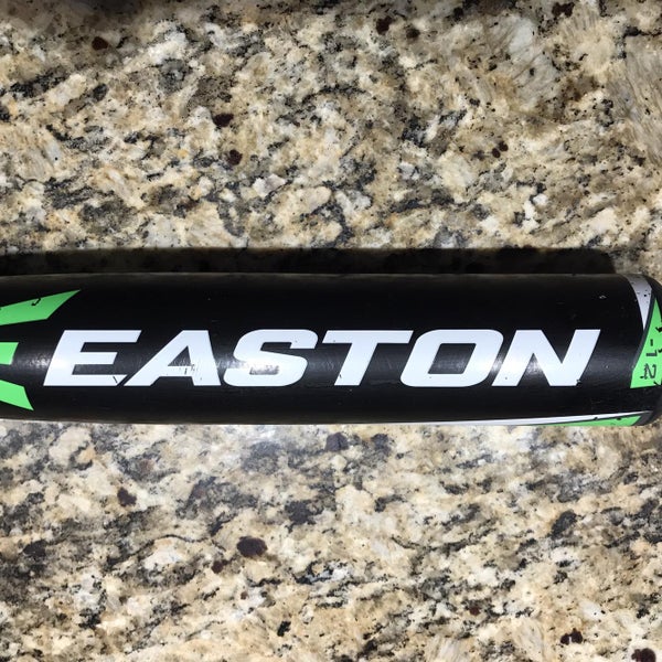 INCREDIBLY HARD TO FIND SIZE!! Easton Mako 28/16 (-12)