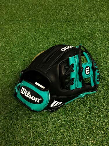 New Wilson A2000 11.5" RC22GM SuperSkin Baseball Glove - WTA20RB18RC22GM