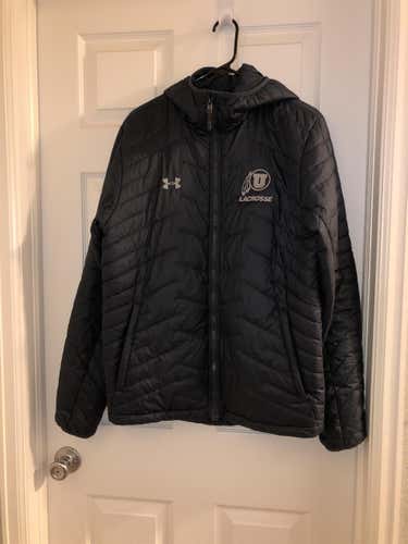 Men's Medium Under Armour Jacket Adult
