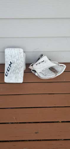 CCM Premier Pro Goalie Gloves & Blockers Regular Senior