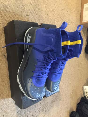 New Under Armour Curry 4