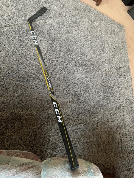 New Super Tacks 2.0 Hockey Stick Righty Mid Senior Pro Stock
