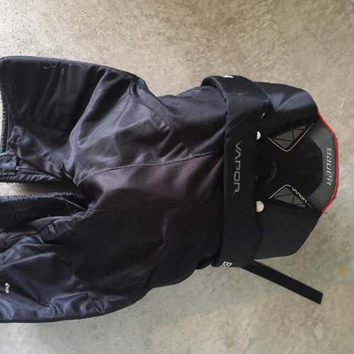 Small Vapor Hockey pants