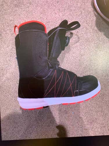 New Men's 6.0 (W 7.0) 5150 Snowboard Boots