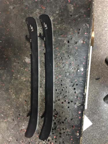 Lightly Used Blades LS 3+ Hockey Skates Senior  Size 8