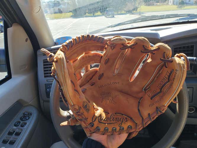 Rawlings Heart of the Hide Baseball Glove Adult