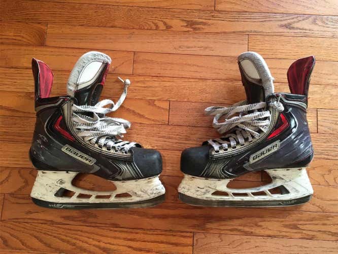 Vapor APX2 Hockey Skates Senior  Size 7D. LS5 steel.