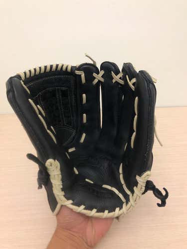 Mizuno Baseball Glove Adult