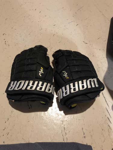 14” Dynasty AX1 Gloves Senior Black