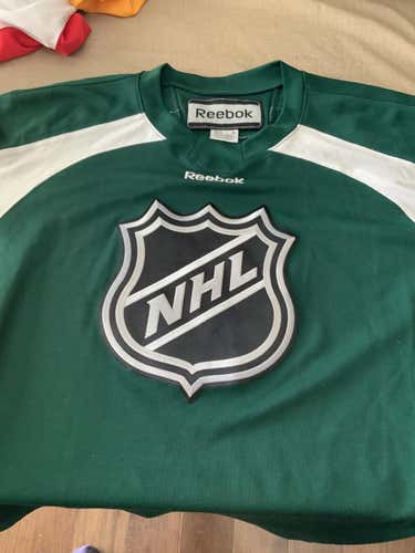 New Extra Large Reebok Jersey