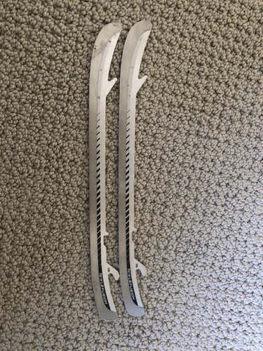 New Bauer Fusion Steel 288