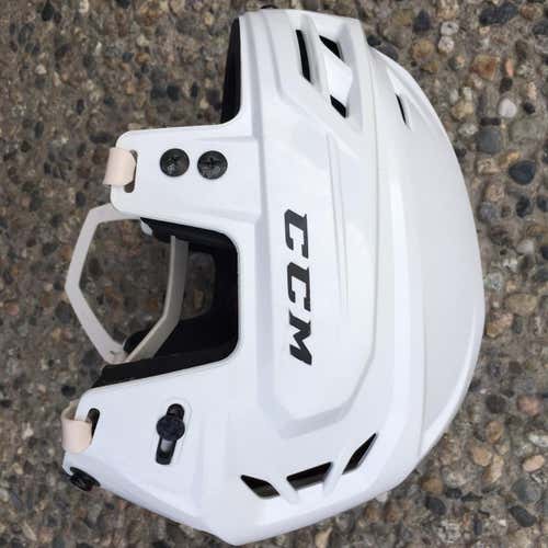 Large Resistance 300 Helmet