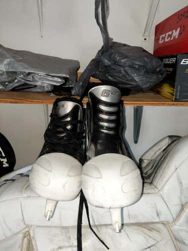 CCM 652 Super Tacks Hockey Goalie Skates Senior Size 9.5