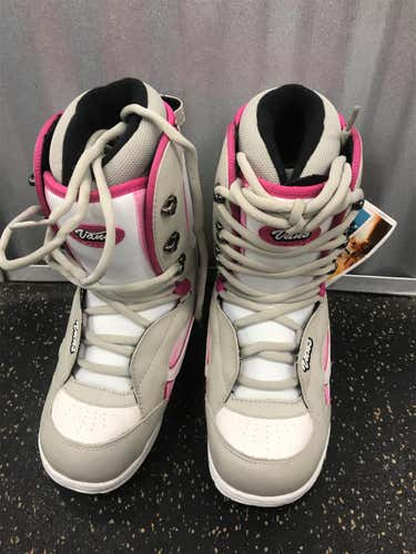 New Women's Vans Mantra Snowboard Boots Size 7