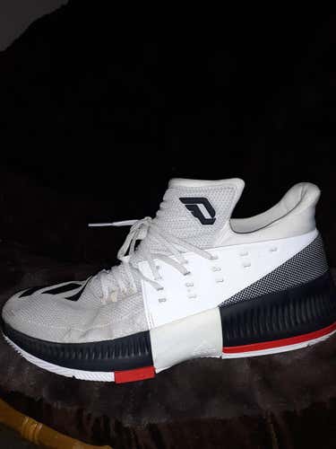 Men's Adidas Don size 13 shoes